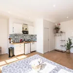 Plancy Beds * Chalons-en-Champagne
